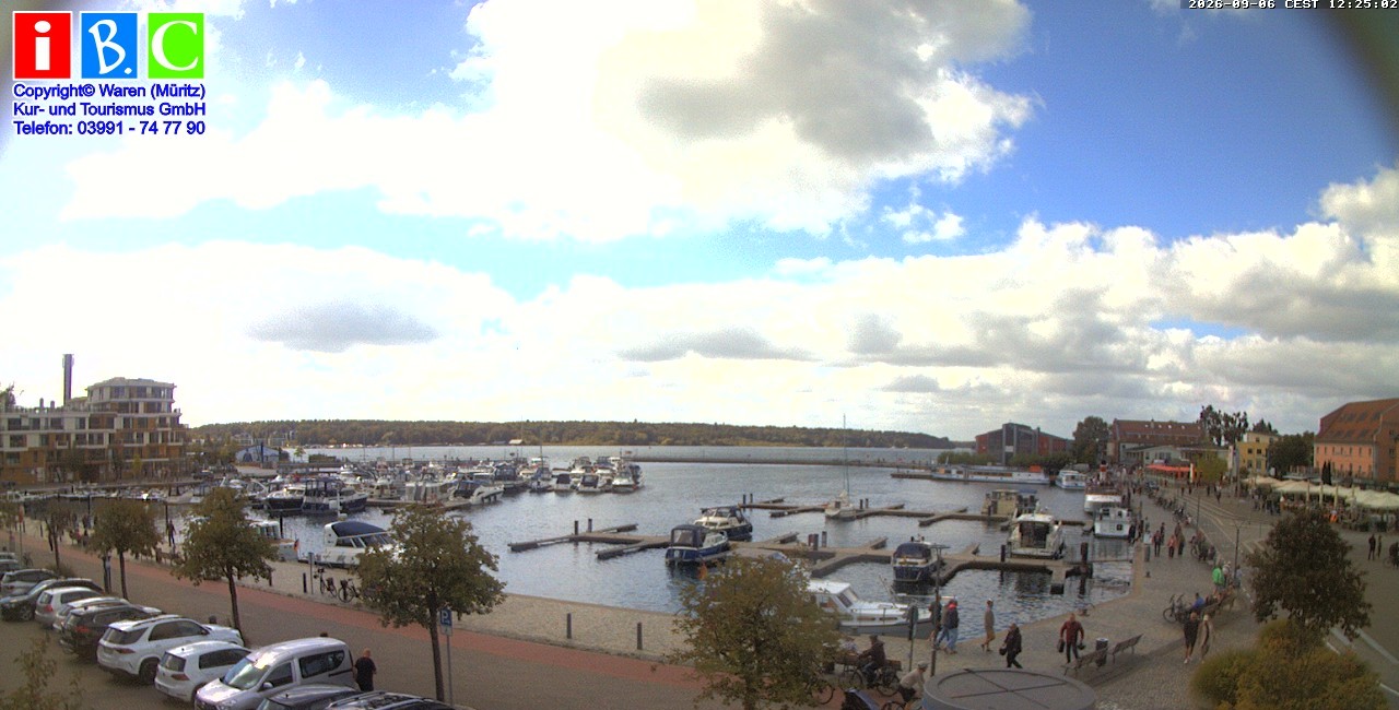Archived image Webcam Harbour Waren (Müritz)