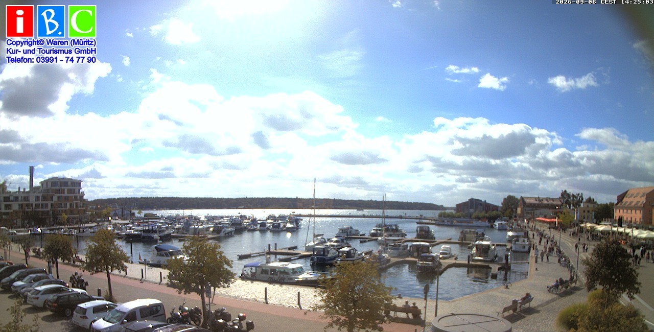 Archived image Webcam Harbour Waren (Müritz)