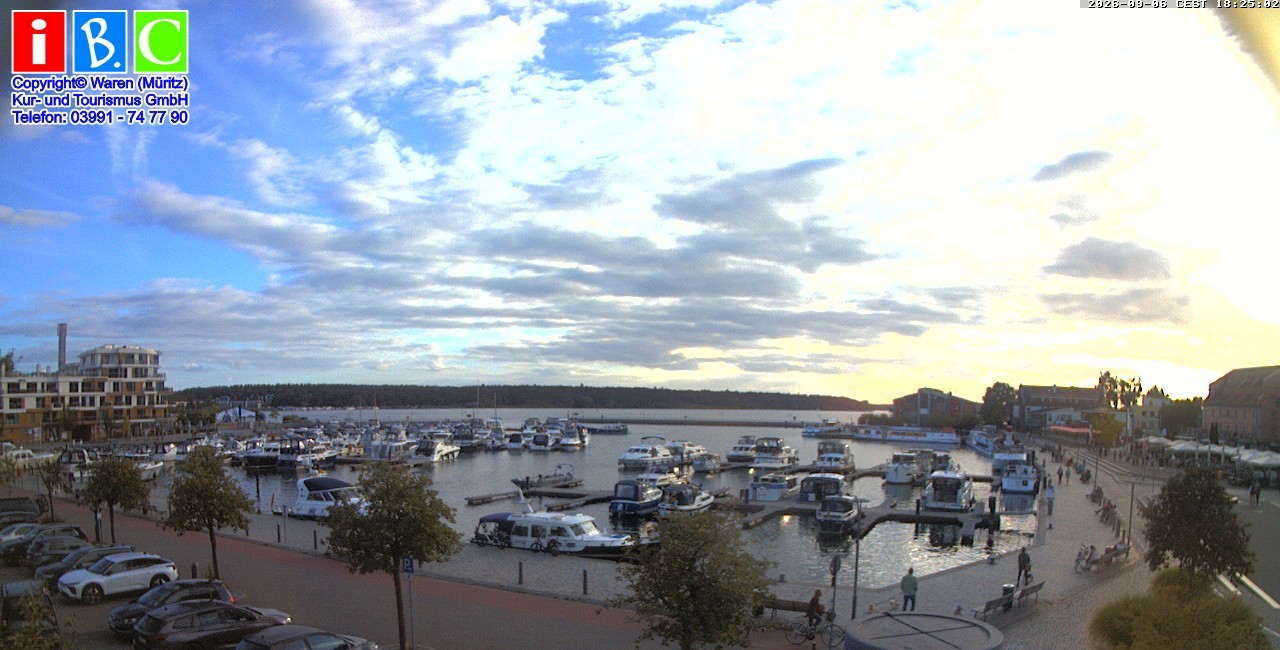 Archiv Foto Webcam Yachthafen Waren an der Müritz