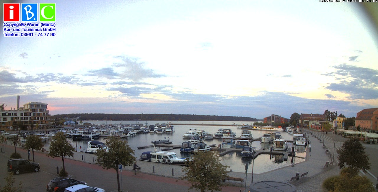 Archiv Foto Webcam Yachthafen Waren an der Müritz