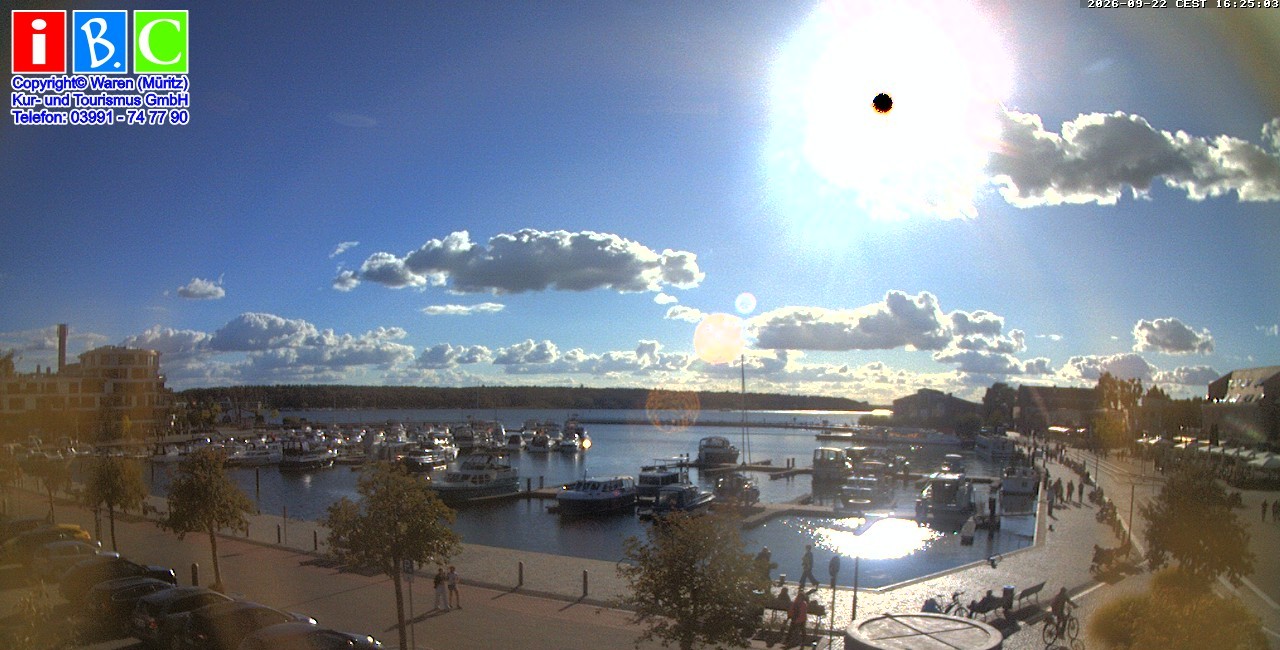 Archiv Foto Webcam Yachthafen Waren an der Müritz
