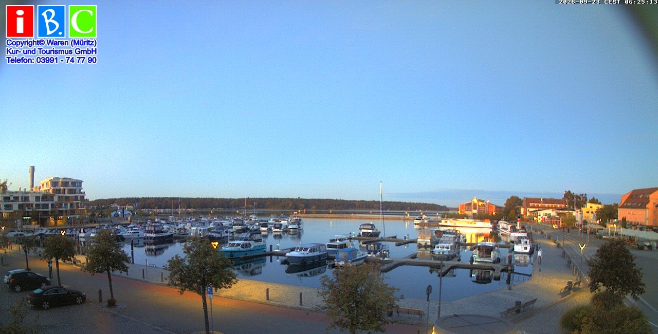 Archiv Foto Webcam Yachthafen Waren an der Müritz