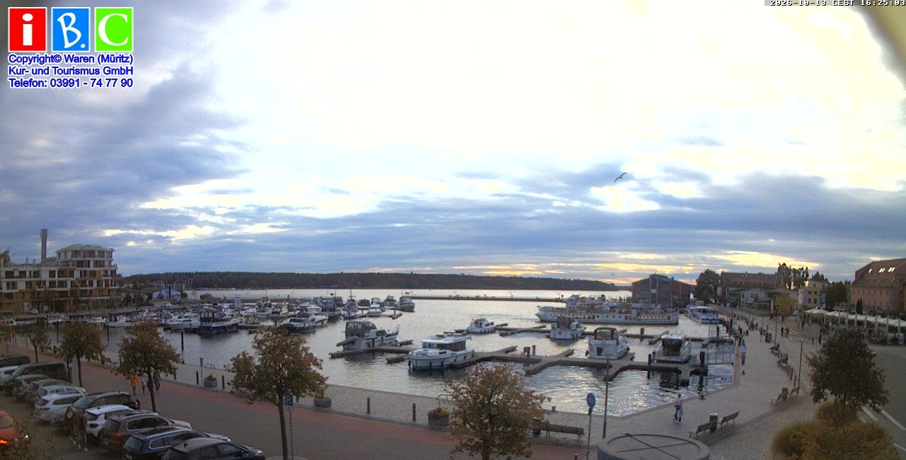 Archiv Foto Webcam Yachthafen Waren an der Müritz