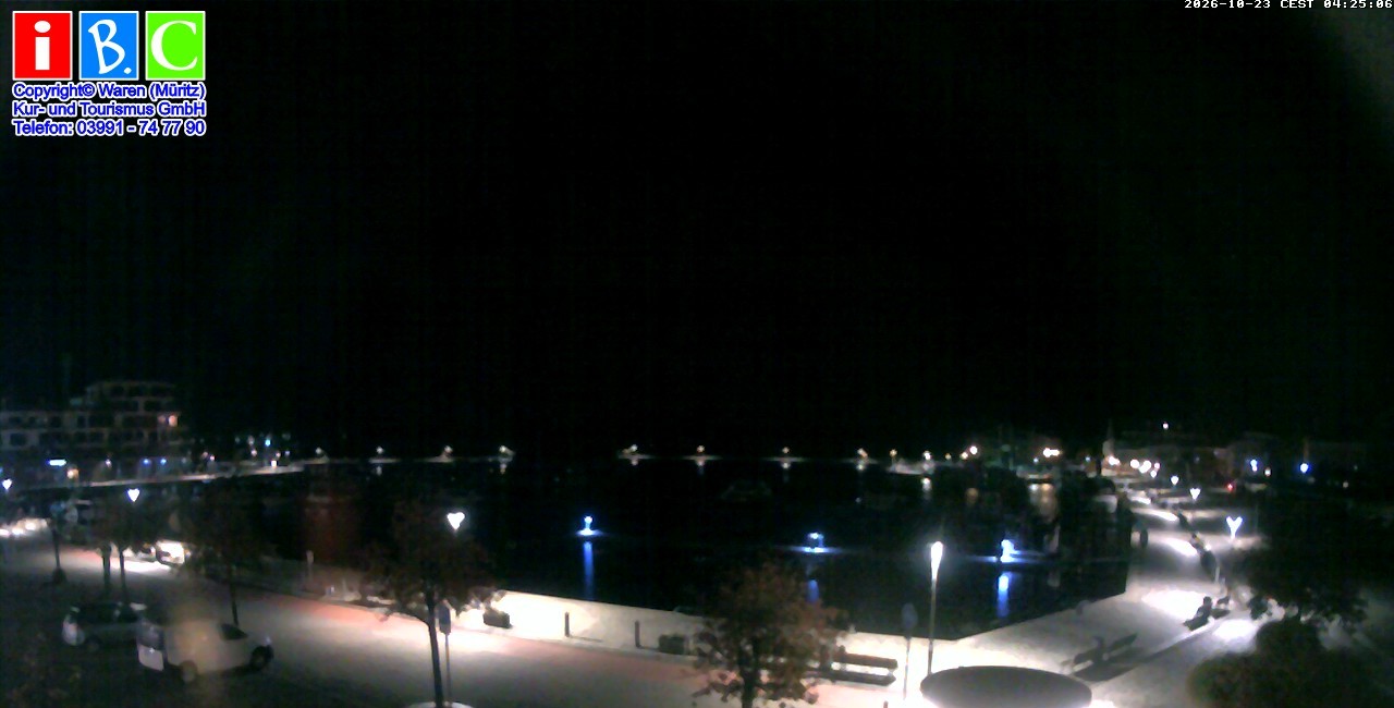 Archived image Webcam Harbour Waren (Müritz)