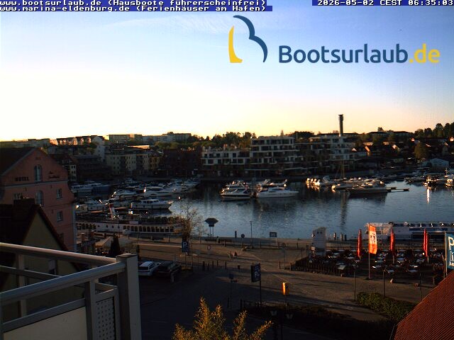 Archiv Foto Webcam Hafen in Waren an der Müritz