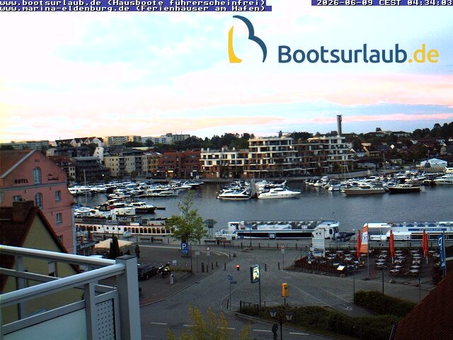 Archiv Foto Webcam Hafen in Waren an der Müritz