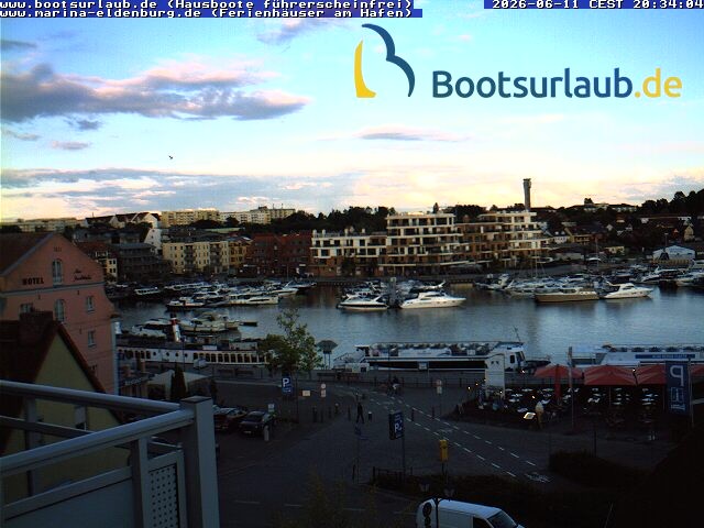 Archived image Webcam Port in Waren (Müritz)