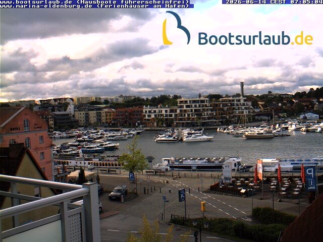 Archiv Foto Webcam Hafen in Waren an der Müritz