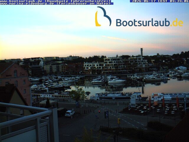 Archived image Webcam Port in Waren (Müritz)