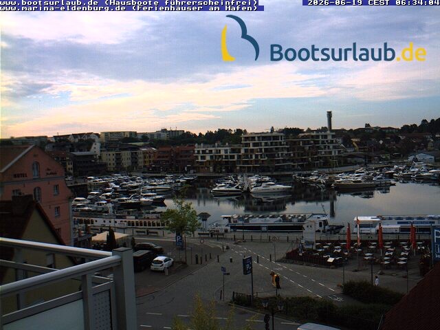 Archiv Foto Webcam Hafen in Waren an der Müritz