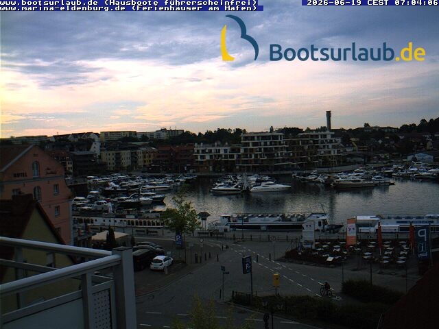Archiv Foto Webcam Hafen in Waren an der Müritz