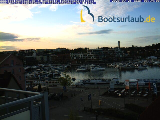 Archiv Foto Webcam Hafen in Waren an der Müritz