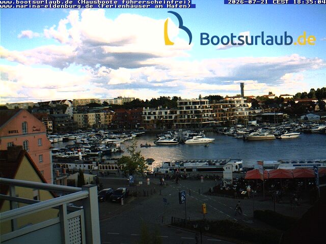 Archiv Foto Webcam Hafen in Waren an der Müritz
