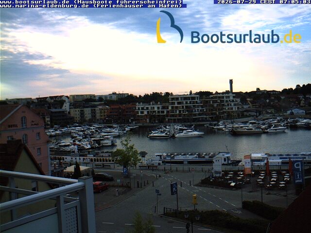 Archiv Foto Webcam Hafen in Waren an der Müritz