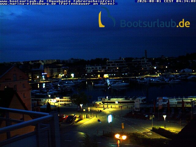 Archiv Foto Webcam Hafen in Waren an der Müritz