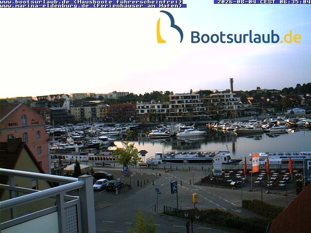 Archiv Foto Webcam Hafen in Waren an der Müritz