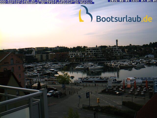 Archiv Foto Webcam Hafen in Waren an der Müritz