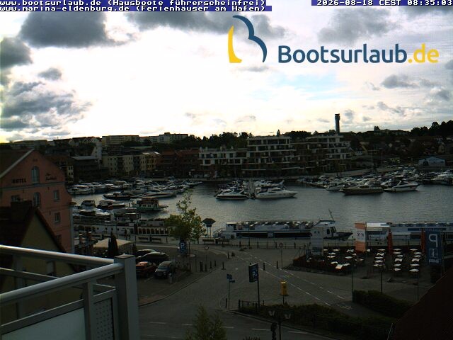 Archiv Foto Webcam Hafen in Waren an der Müritz