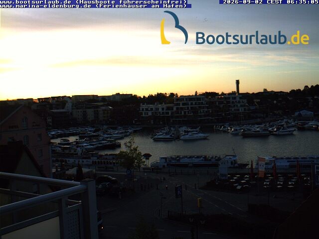 Archiv Foto Webcam Hafen in Waren an der Müritz