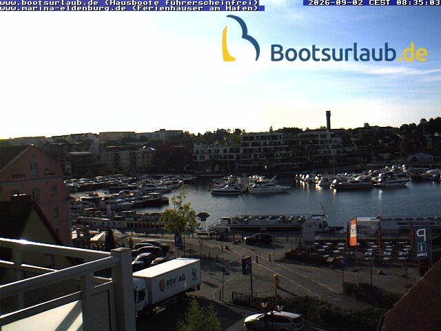 Archiv Foto Webcam Hafen in Waren an der Müritz