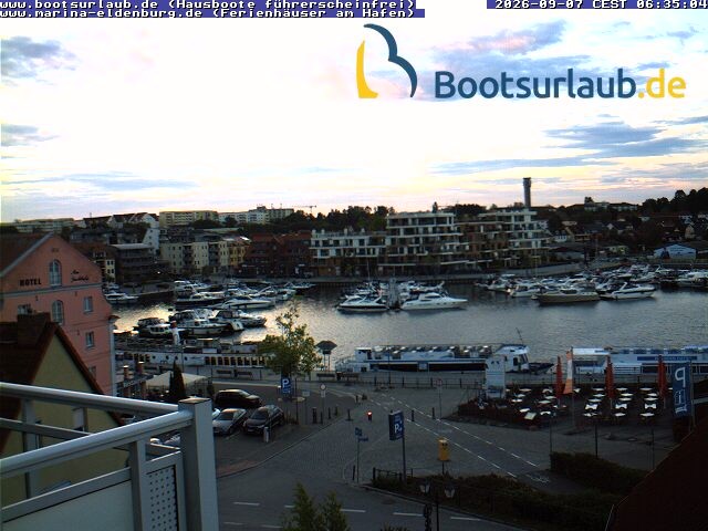 Archiv Foto Webcam Hafen in Waren an der Müritz