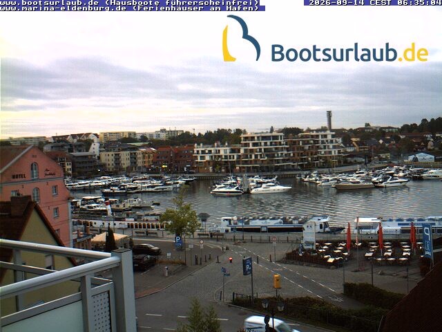 Archiv Foto Webcam Hafen in Waren an der Müritz