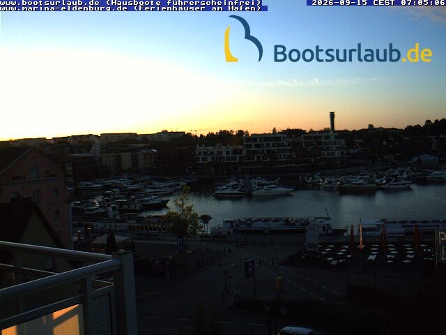 Archiv Foto Webcam Hafen in Waren an der Müritz