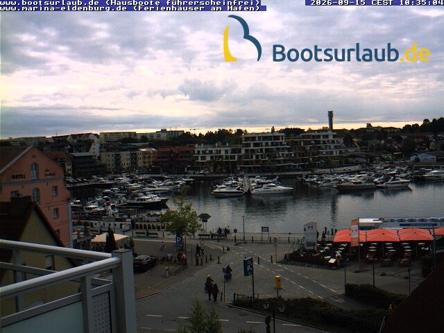 Archiv Foto Webcam Hafen in Waren an der Müritz