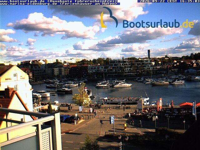 Archiv Foto Webcam Hafen in Waren an der Müritz