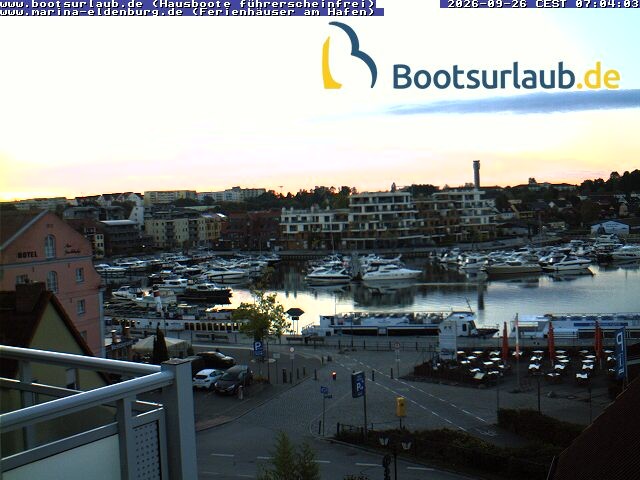 Archiv Foto Webcam Hafen in Waren an der Müritz