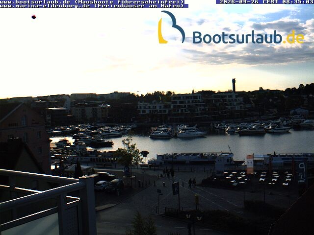 Archiv Foto Webcam Hafen in Waren an der Müritz