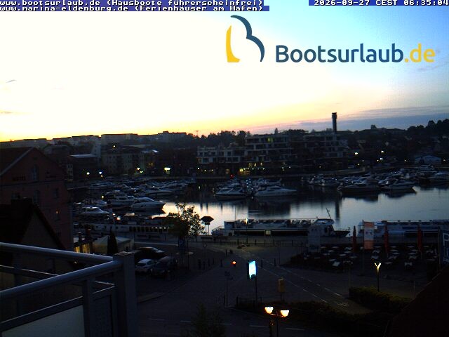 Archiv Foto Webcam Hafen in Waren an der Müritz