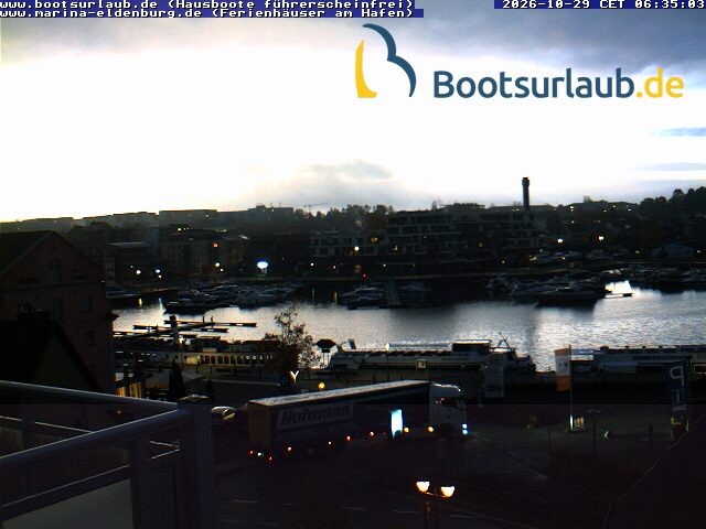 Archived image Webcam Port in Waren (Müritz)
