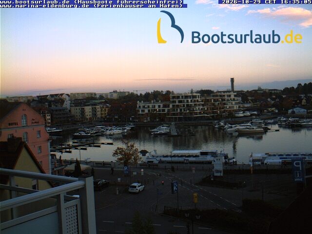 Archived image Webcam Port in Waren (Müritz)