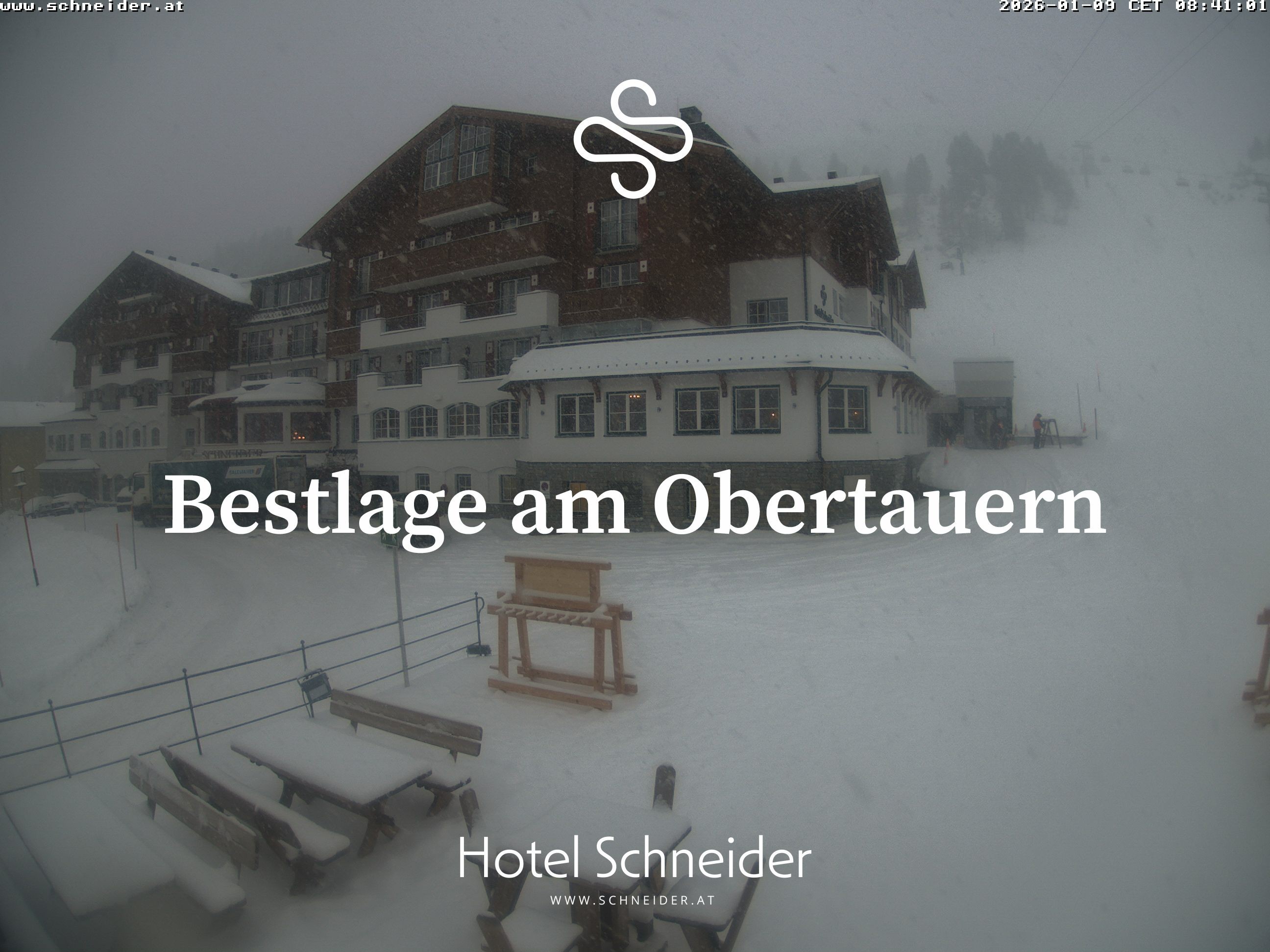 Archiv Foto Webcam Obertauern: Blick aufs Hotel Schneider