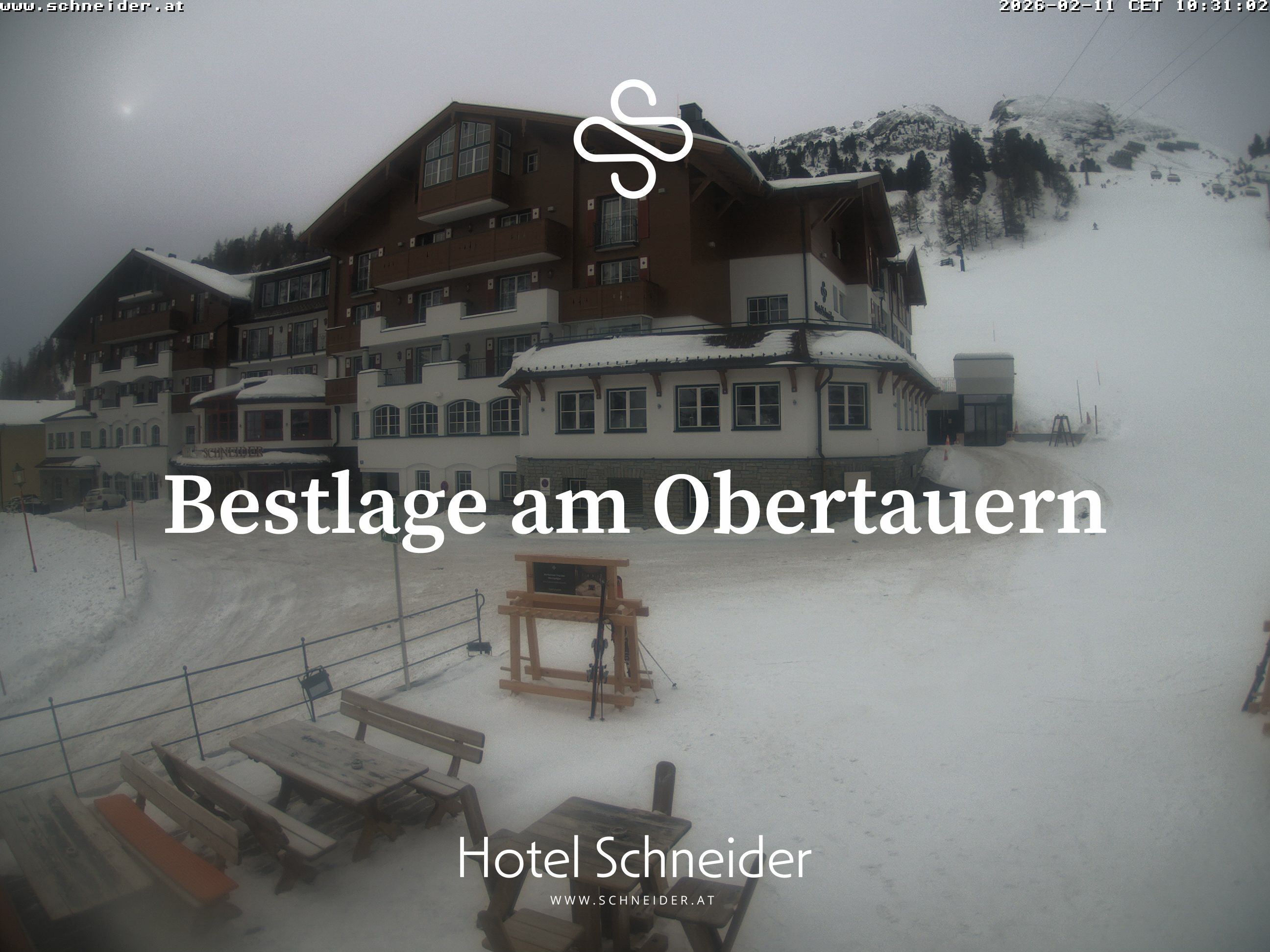 Archiv Foto Webcam Obertauern: Blick aufs Hotel Schneider
