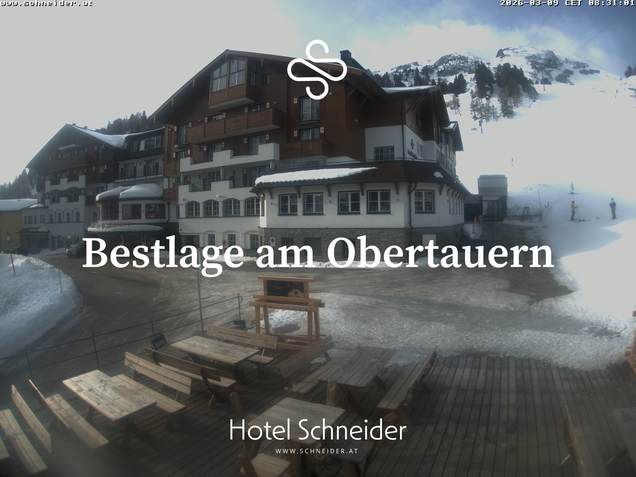 Archiv Foto Webcam Obertauern: Blick aufs Hotel Schneider