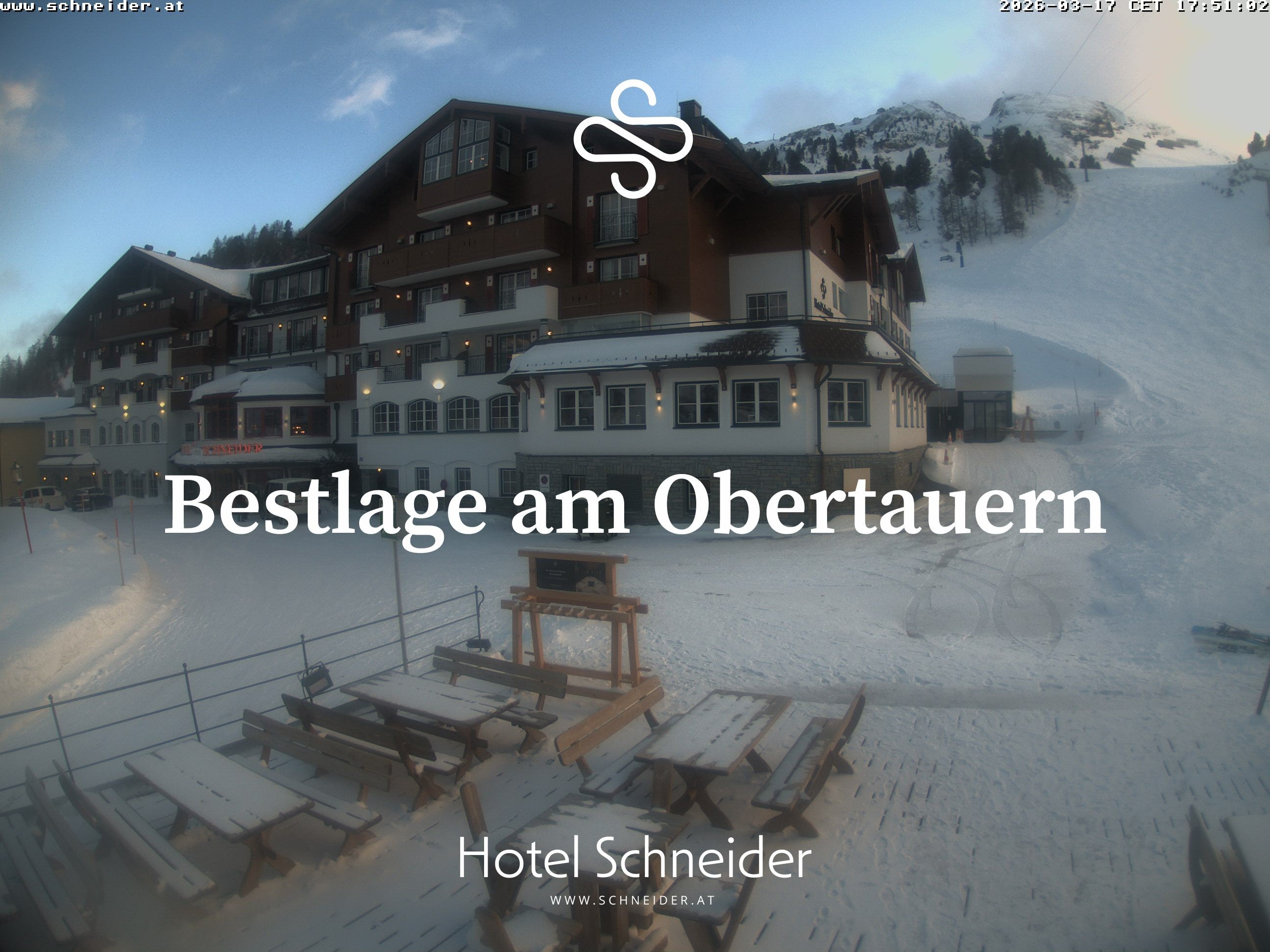 Archiv Foto Webcam Obertauern: Blick aufs Hotel Schneider
