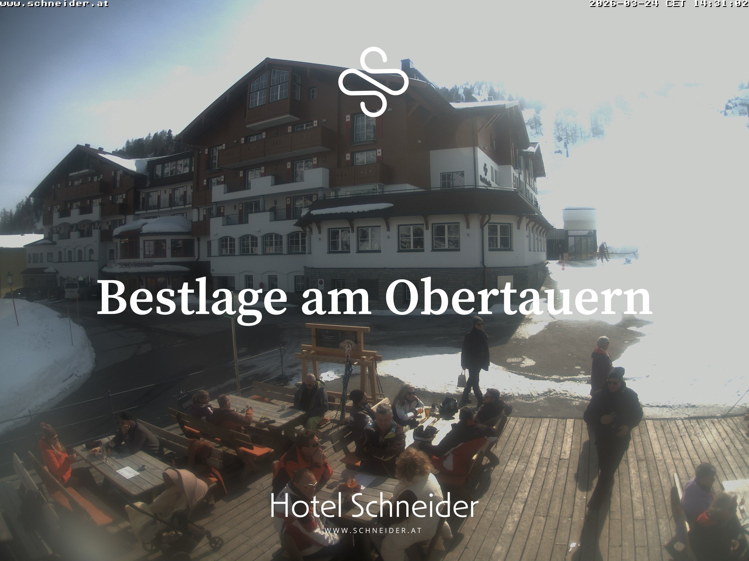 Archiv Foto Webcam Obertauern: Blick aufs Hotel Schneider