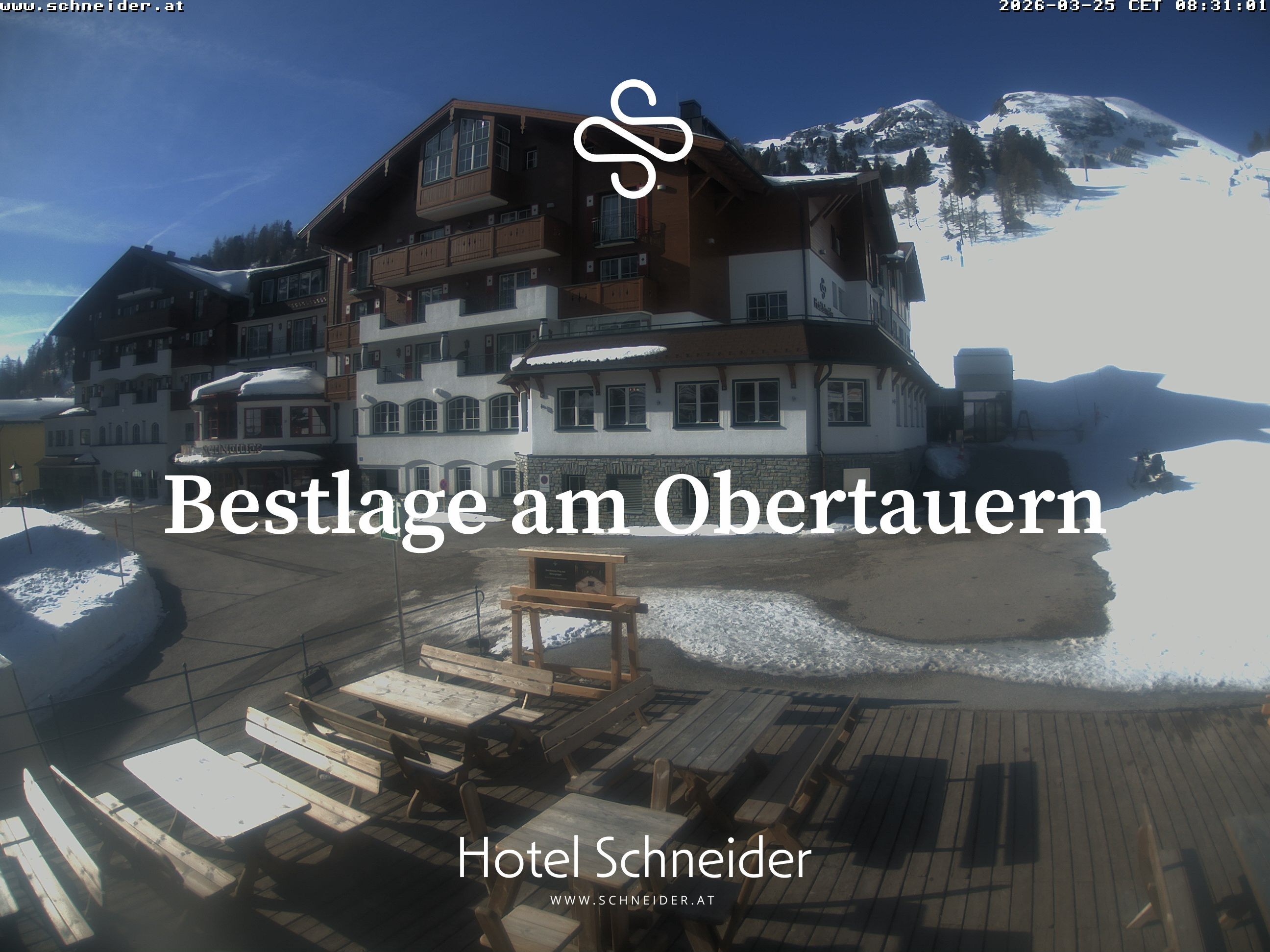 Archiv Foto Webcam Obertauern: Blick aufs Hotel Schneider