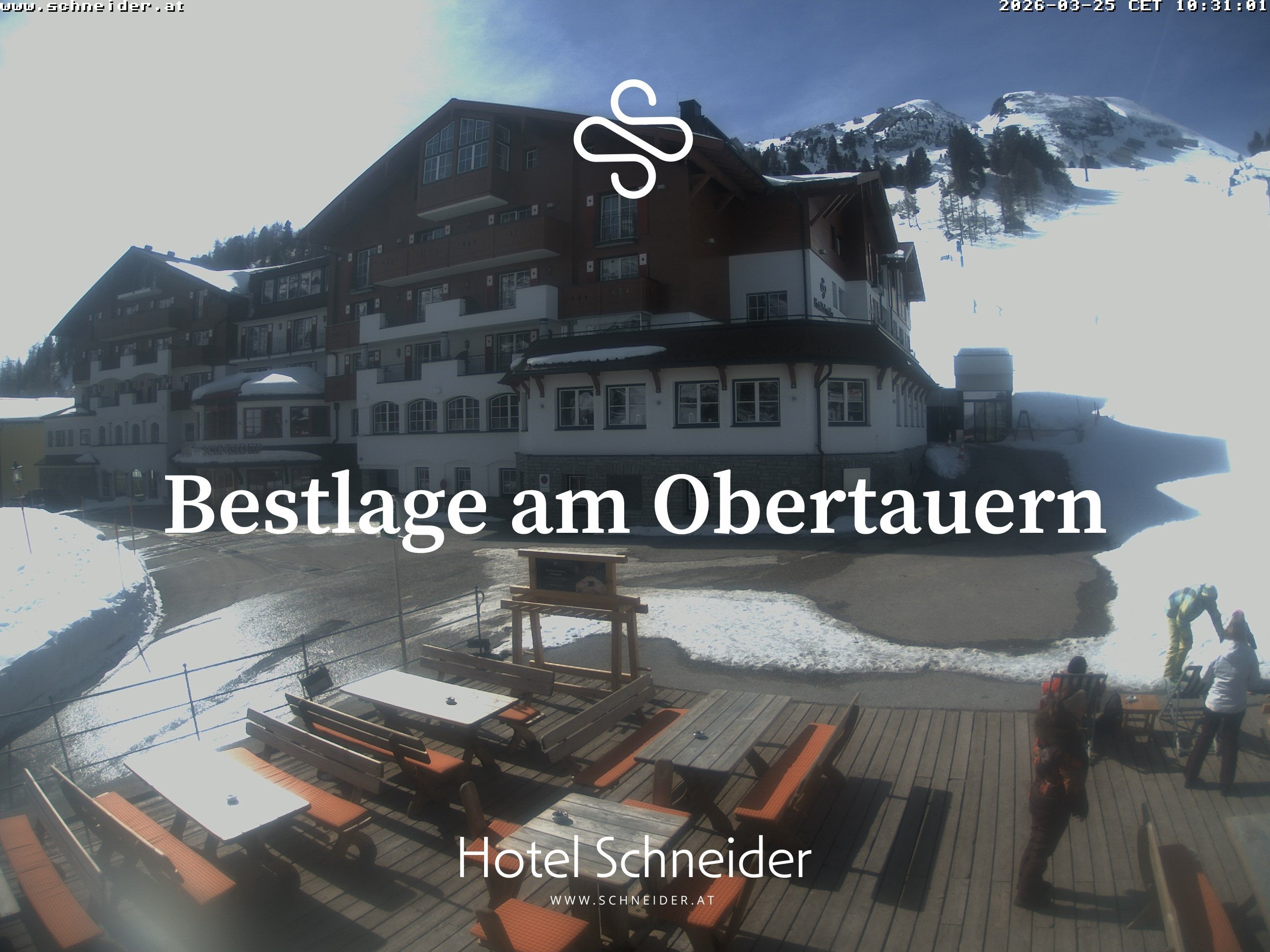 Archiv Foto Webcam Obertauern: Blick aufs Hotel Schneider