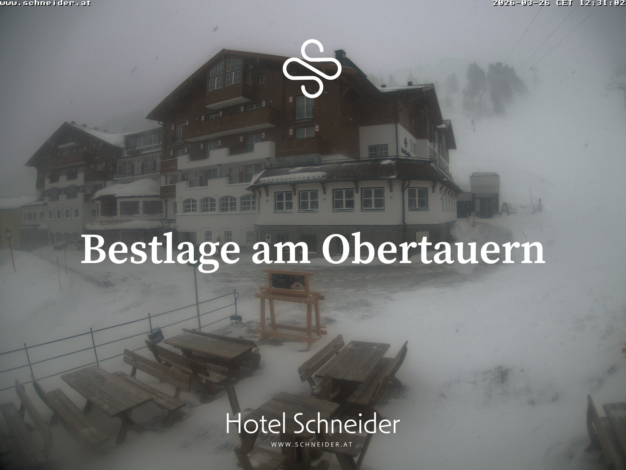 Archiv Foto Webcam Obertauern: Blick aufs Hotel Schneider