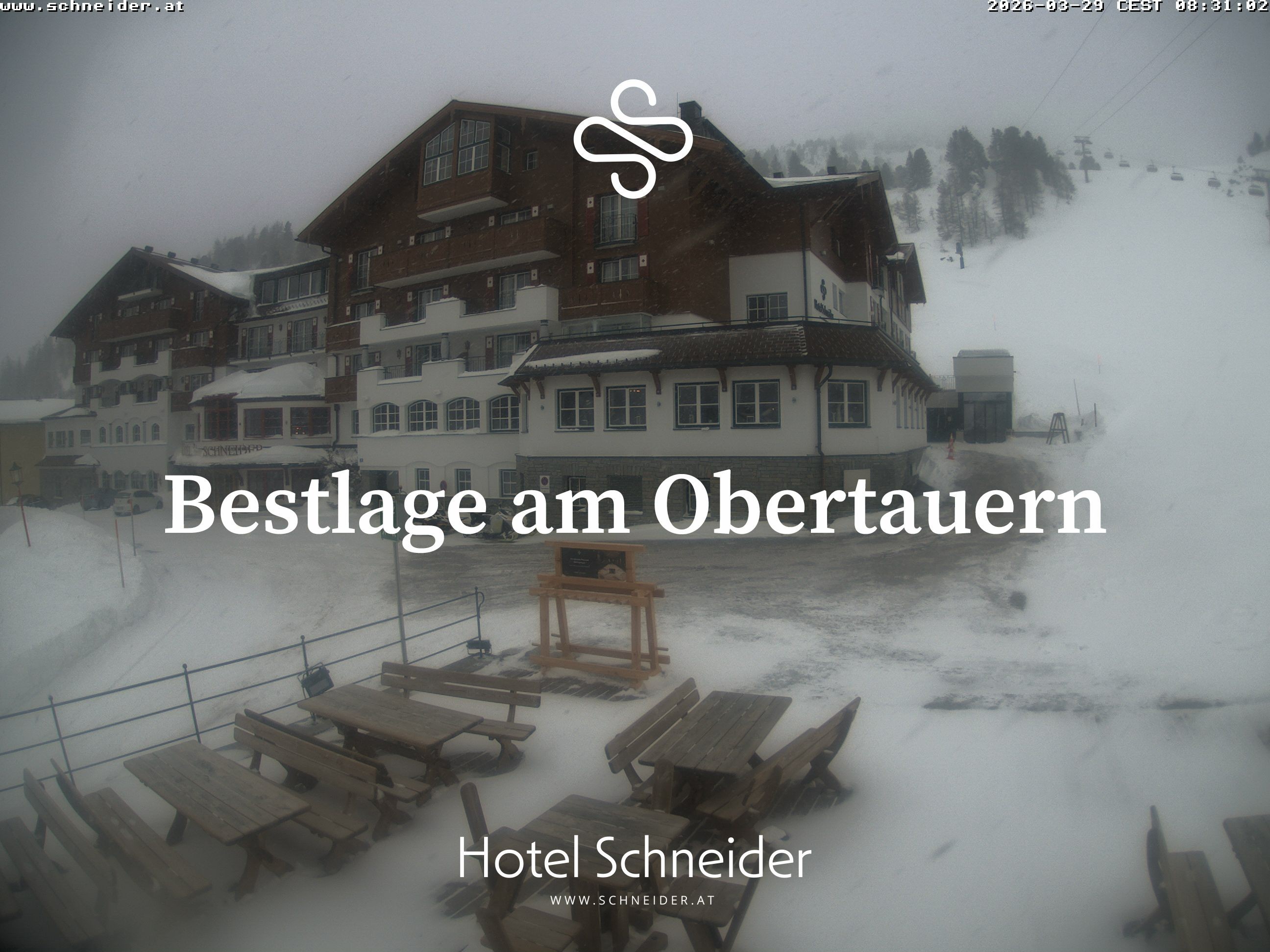 Archiv Foto Webcam Obertauern: Blick aufs Hotel Schneider