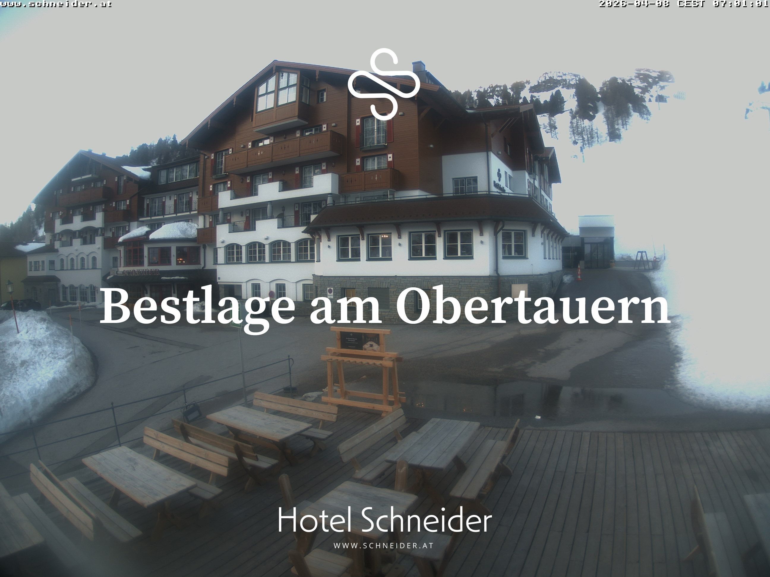 Archiv Foto Webcam Obertauern: Blick aufs Hotel Schneider