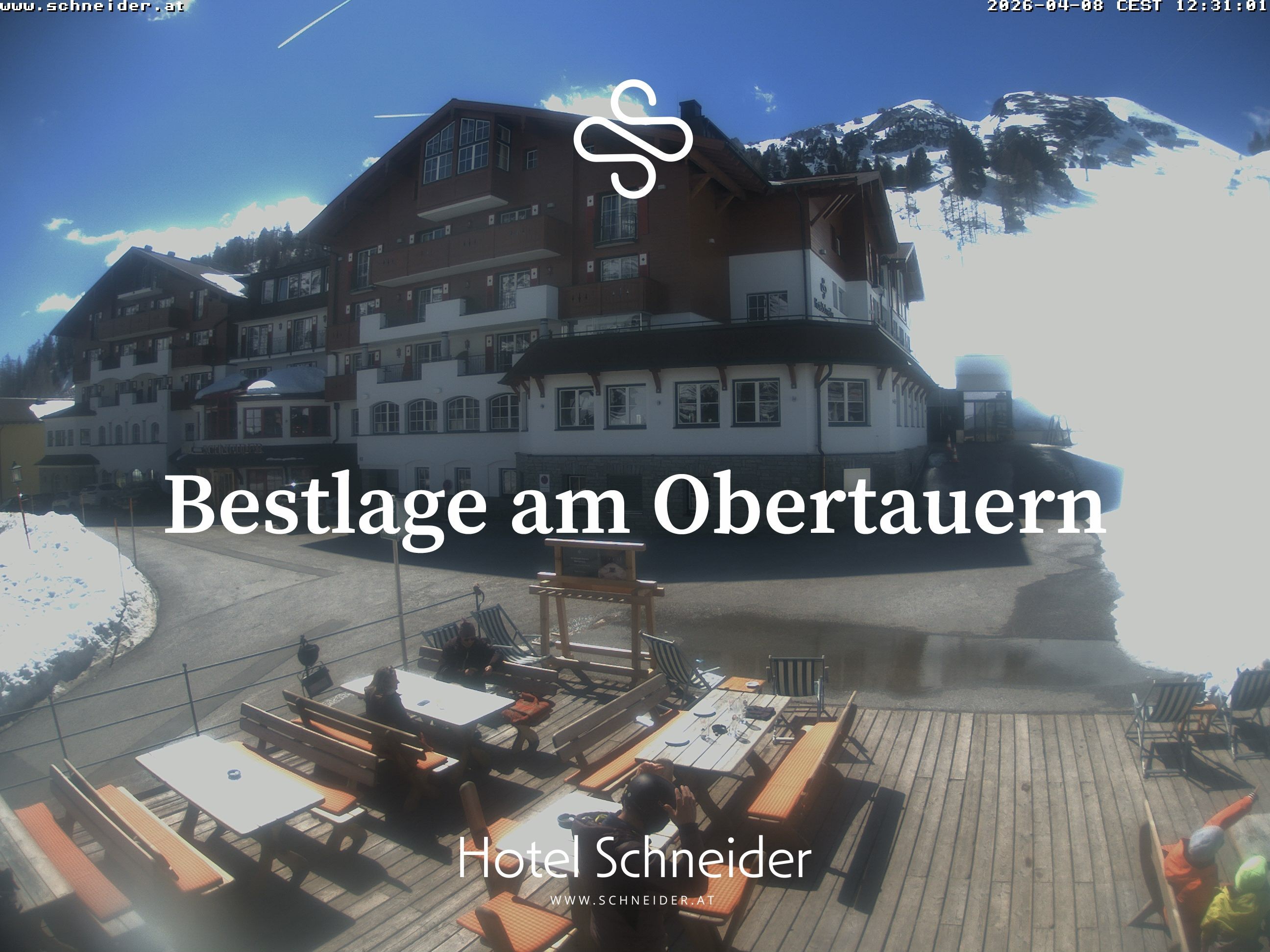 Archiv Foto Webcam Obertauern: Blick aufs Hotel Schneider
