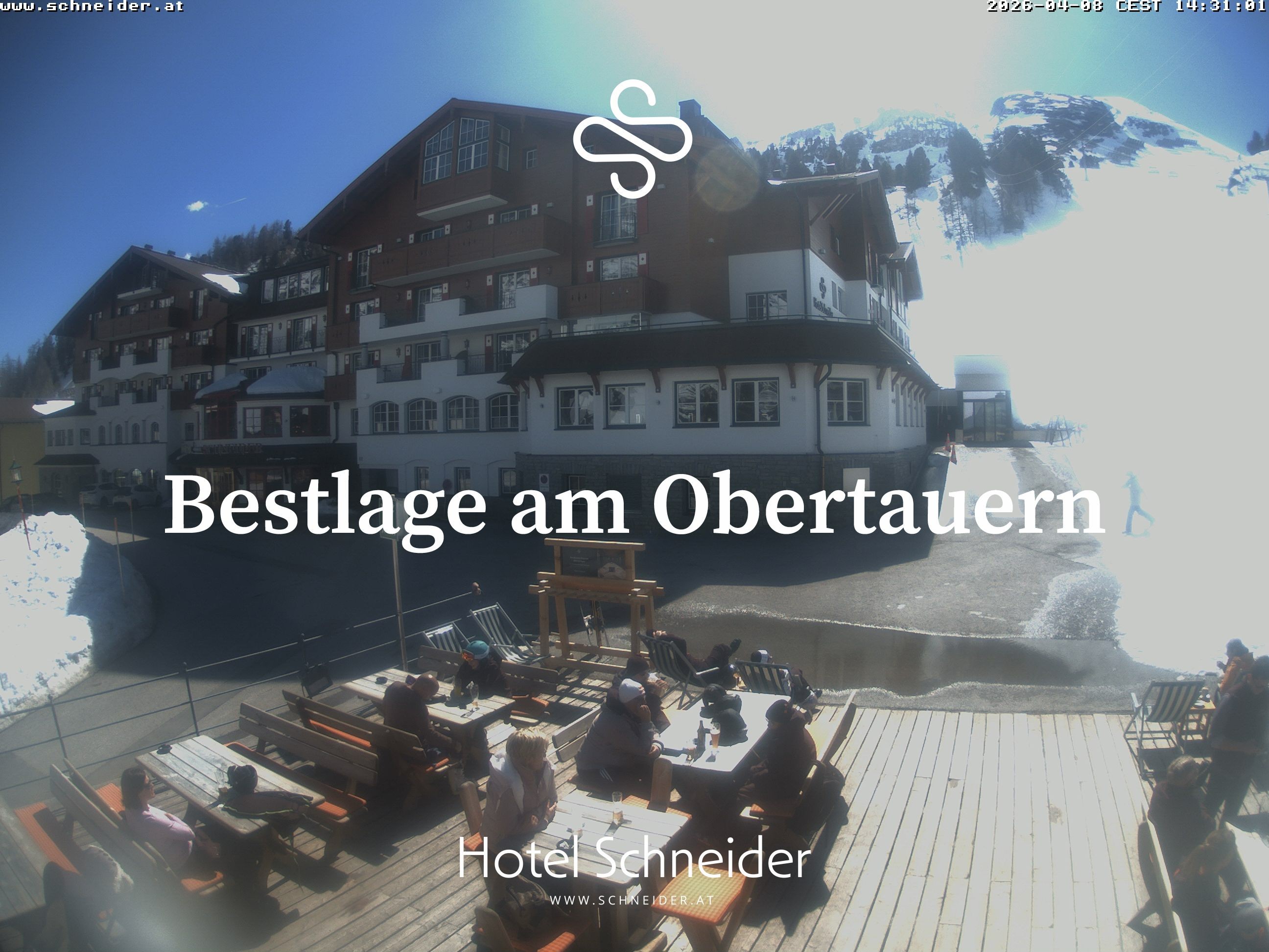 Archiv Foto Webcam Obertauern: Blick aufs Hotel Schneider