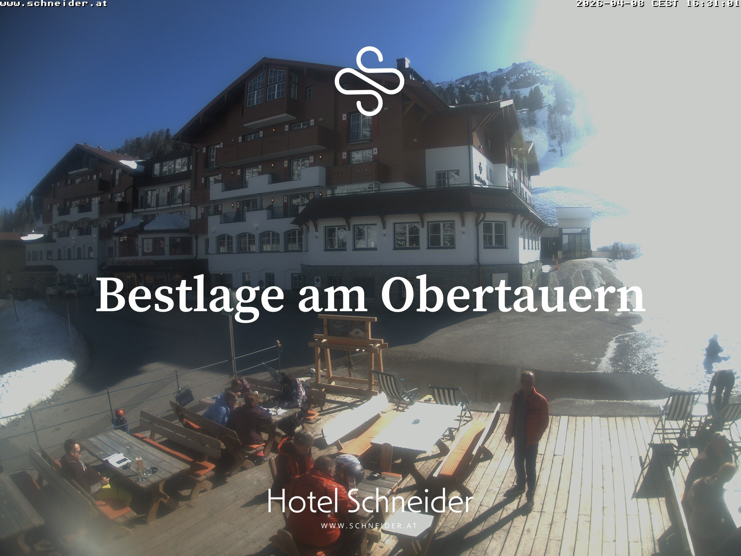 Archiv Foto Webcam Obertauern: Blick aufs Hotel Schneider