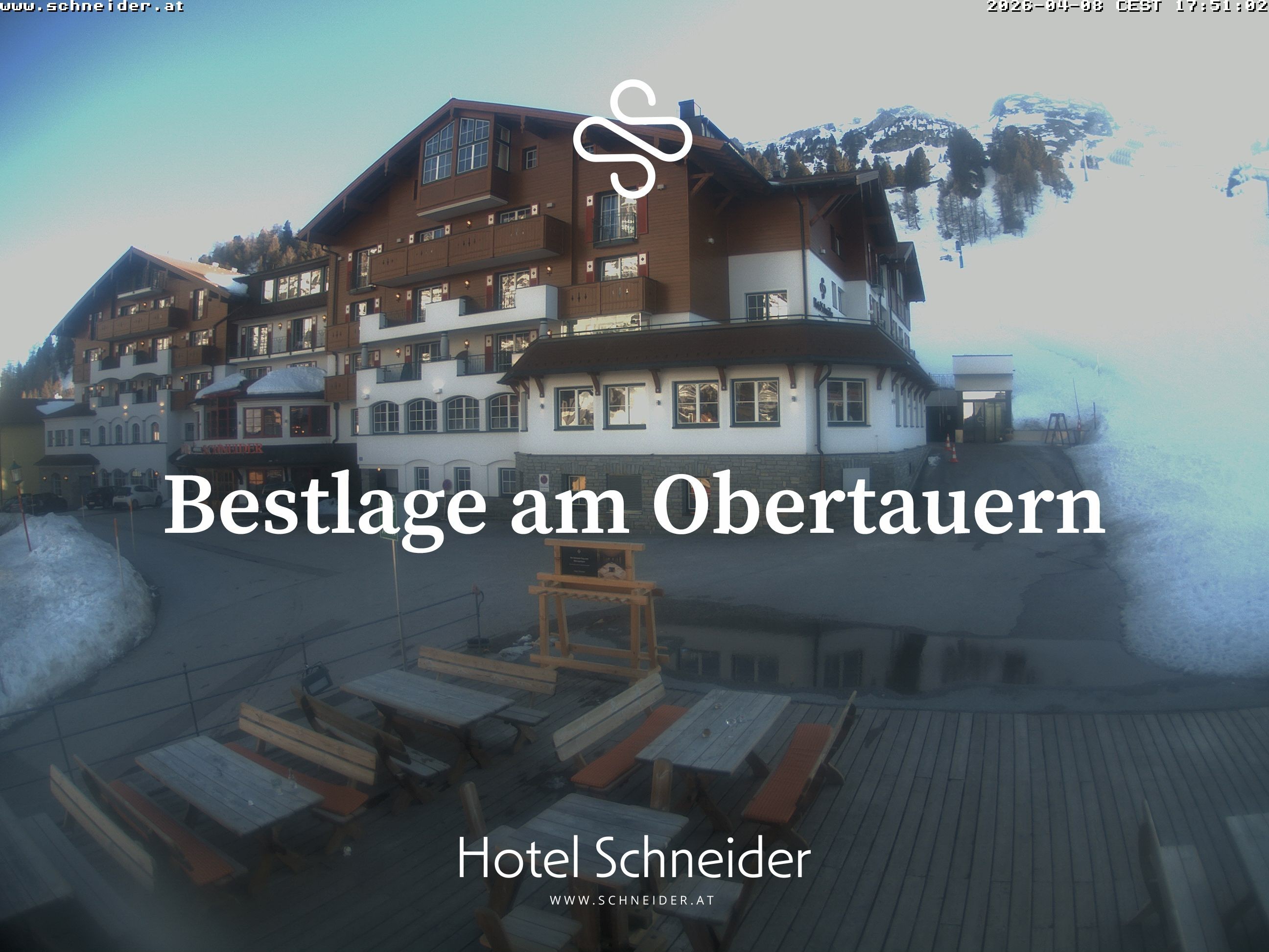 Archiv Foto Webcam Obertauern: Blick aufs Hotel Schneider