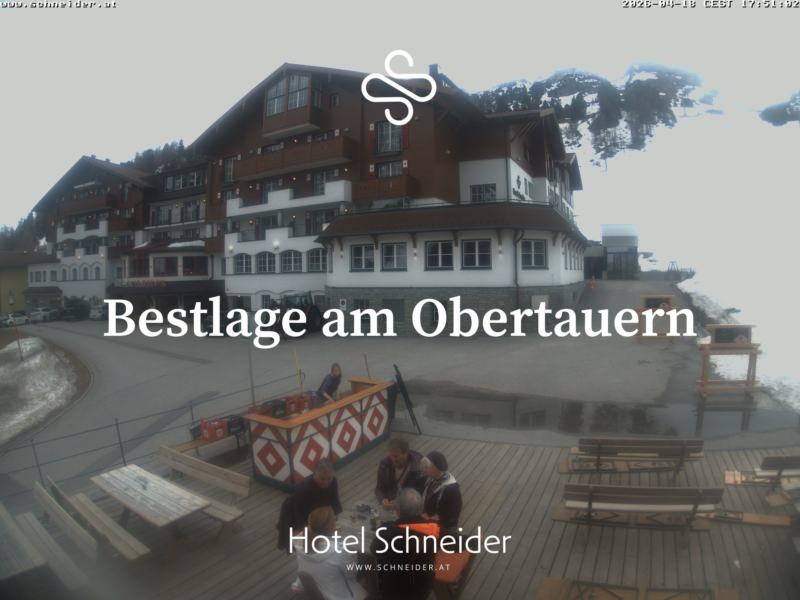 Archiv Foto Webcam Obertauern: Blick aufs Hotel Schneider