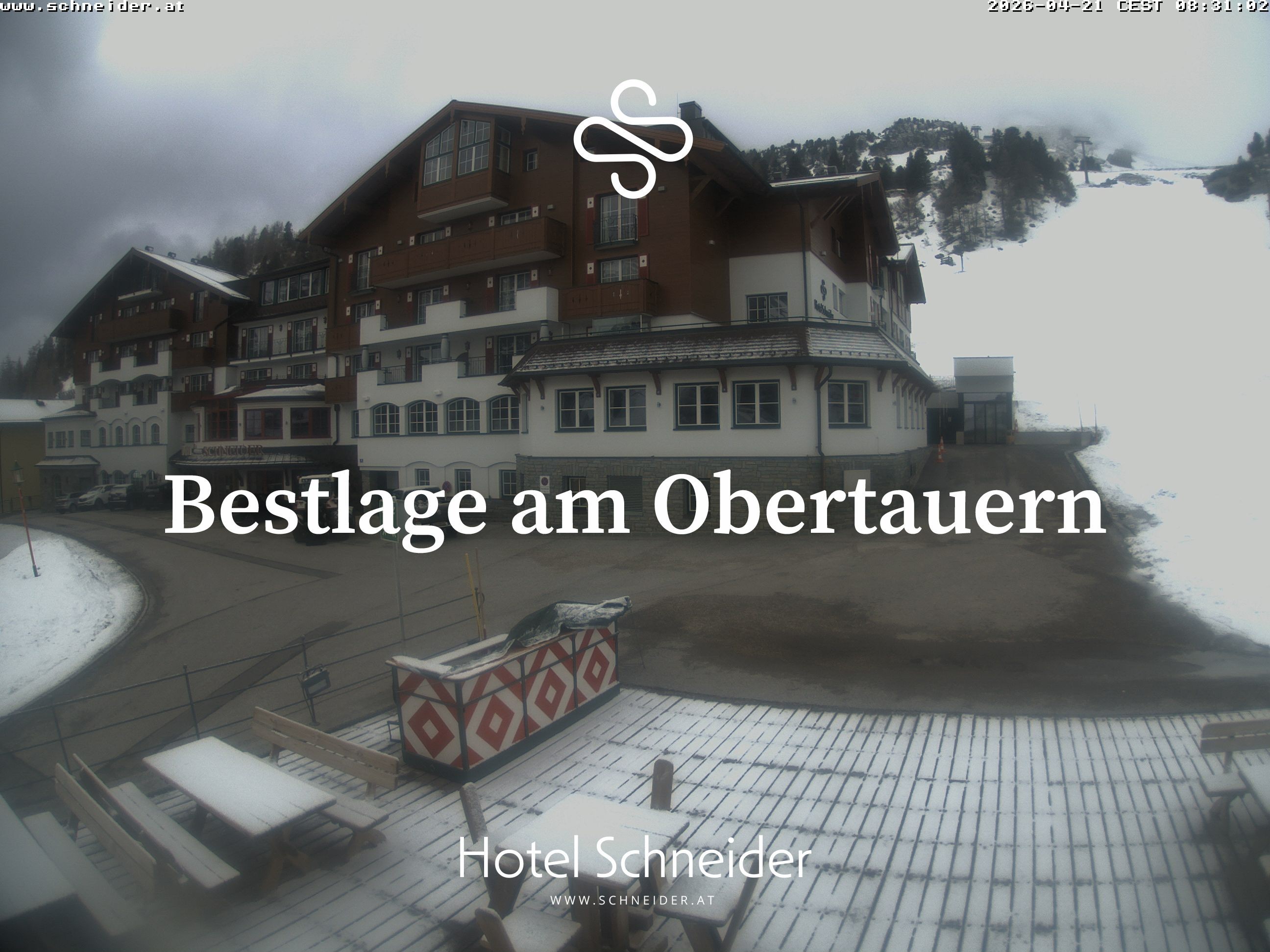 Archiv Foto Webcam Obertauern: Blick aufs Hotel Schneider